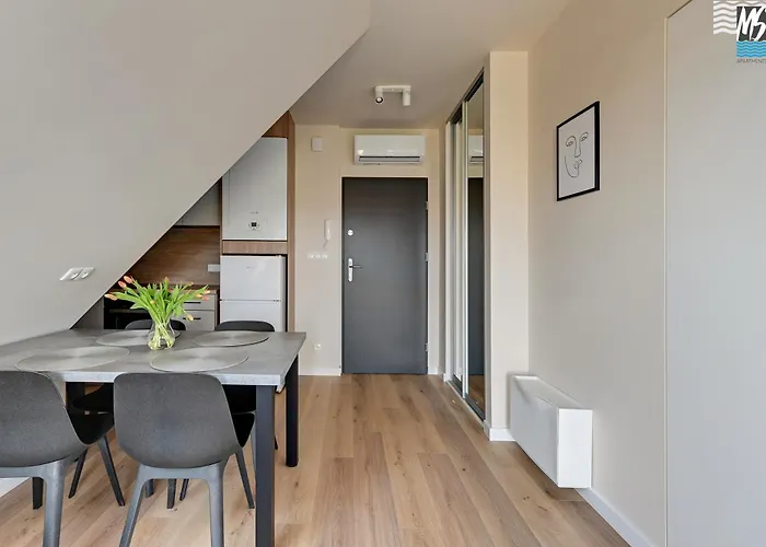 Chwarzno Vi Apartamento